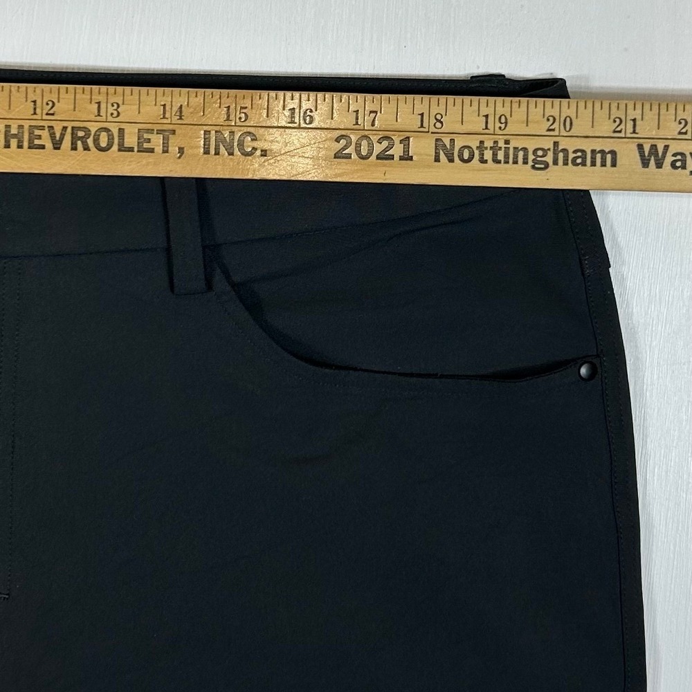 Lululemon Commission Pant Classic Mens 40 Dark Grey Technical Chino Trousers - Picture 5 of 9